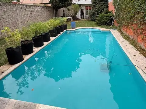 Casa 7 ambientes con 4 baños