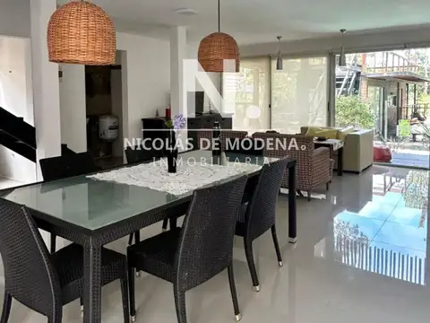 Casa en Venta de 5 dormitorios
