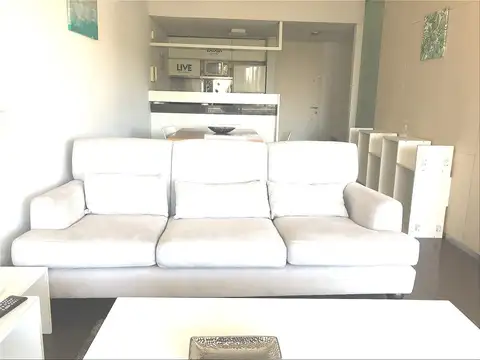 Av. General Indalesio Chenaut 1980