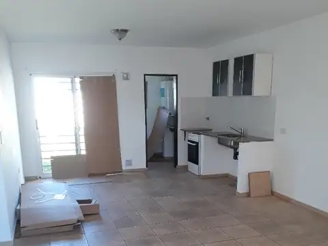 Departamento 4 ambientes con 2 baños