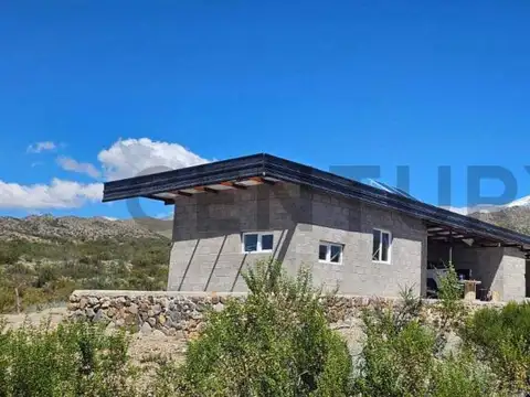 Casa en venta en Potrerillos Luján de Cuyo
