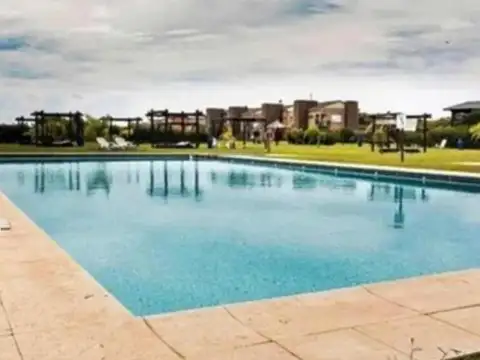Terreno en Venta en Isla Del Este, USD 200.000