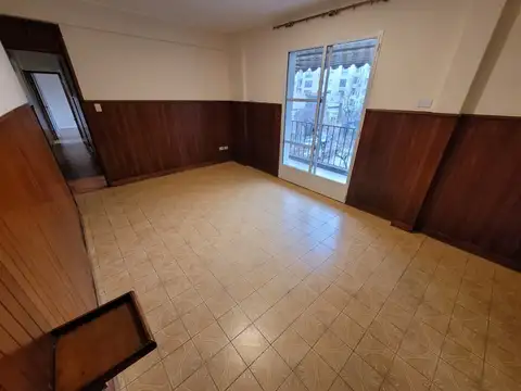 Departamento en Venta en Parque Chacabuco, USD 125.000