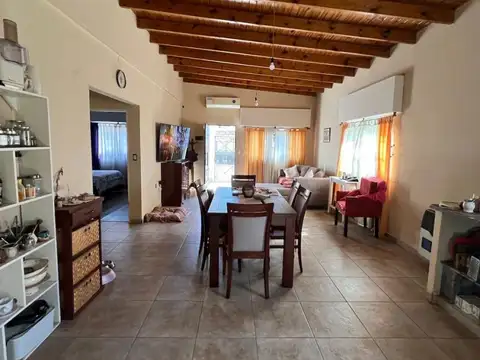 Casa en Venta en Luis Guillon, USD 120.000