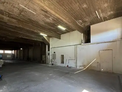 Depto Tipo Casa en Venta al Este