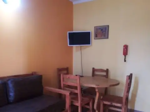 REBAGLIATTI  8 ESQUINA AV. COSTANERA