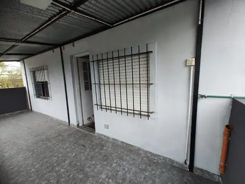 Alquiler Depto en planta alta