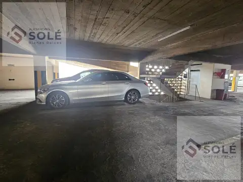 Cochera En Venta En El Centro De Córdoba