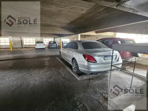 Cochera En Venta En El Centro De Córdoba