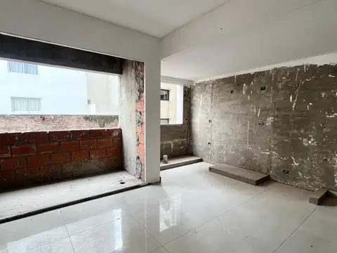 ESTADOS UNIDOS 1700, Piso 7