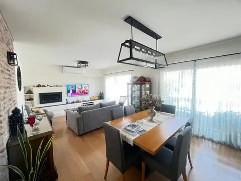Departamento 4 ambientes con 3 baños