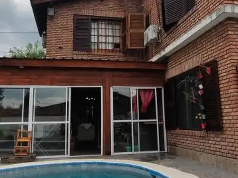 Casa en Venta de 4 dormitorios