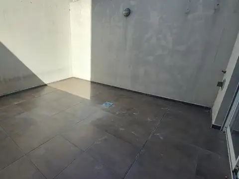 Lope De Vega 2800, Piso 1