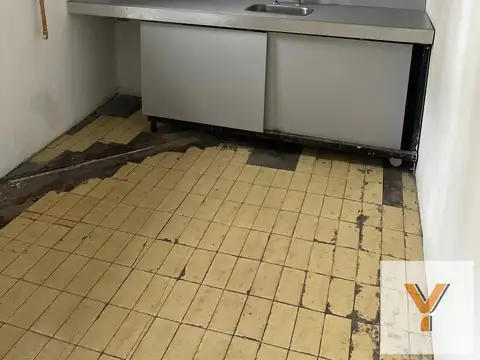 Depto Tipo Casa 6 ambientes con 1 baño