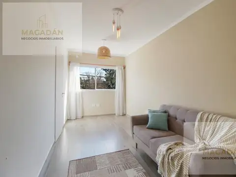 venta Casa 4 ambientes con patio - Pileta- cochera pasante-ITUZAINGO- Acepta permuta