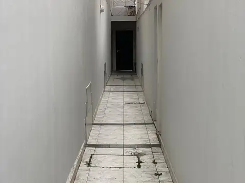 Yatay 800, Piso PB