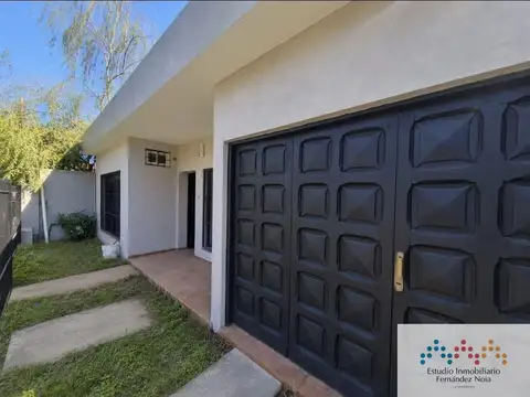 Apta crédito, Venta casa 2 dormitorios con garaje, patio y terraza en LLavallol
