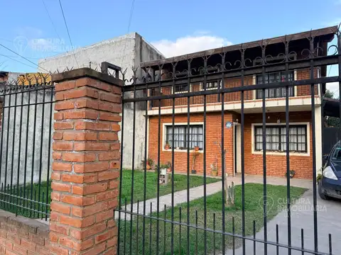 VENTA CASA 4 AMBIENTES OPORTUNIDAD EN JOSE C PAZ