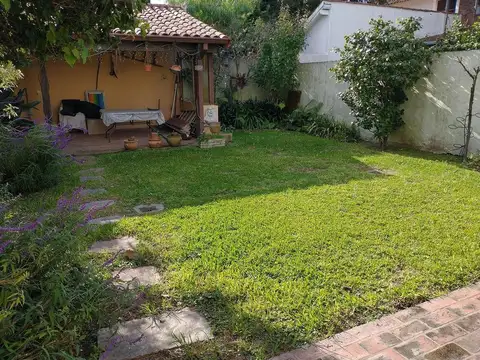 Casa en Venta en La Lucila, USD 398.000