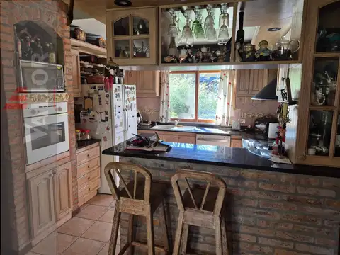 Casa 4 ambientes con 3 baños