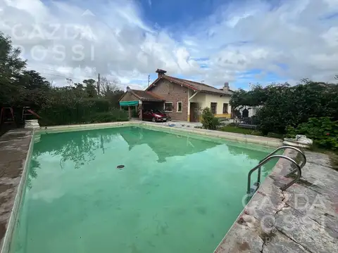 Casa en Venta con 1 cochera