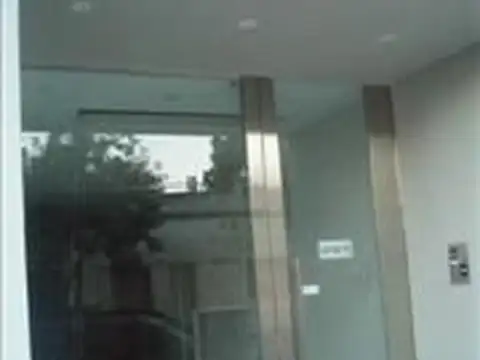 ALQUILER TEMPORAL  EXCELENTE DPTO 2 AMB CON BALCON Y COCINA INDEPENDIENTE. EDIFICIO NUEVO