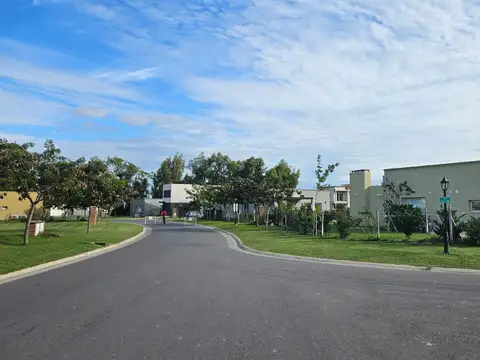 Terreno en Venta 18  mts Frente