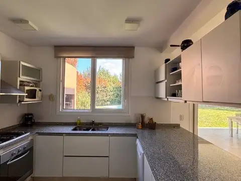 Casa en Alquiler al Suroeste