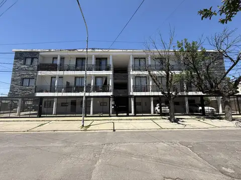 DEPTO | 2 AMBIENTES | COCHERA | BAJAS EXPENSAS | BALCÓN | VILLA MORRA PILAR