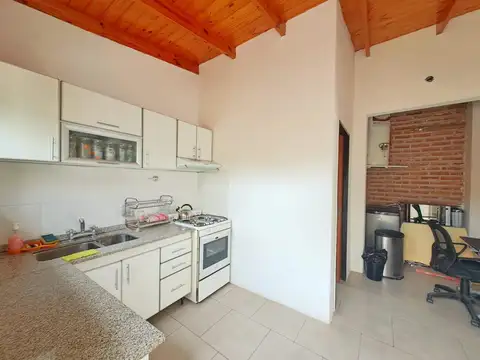 Depto Tipo Casa en Venta de 2 dormitorios