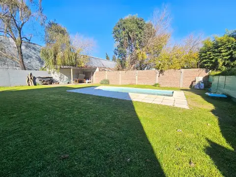 Quinta en Venta en Paso Del Rey, USD 149.000