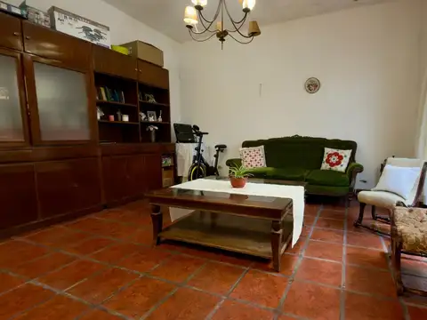 Depto Tipo Casa 4 ambientes con 1 baño