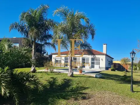 Casa en Alquiler de 4 dormitorios