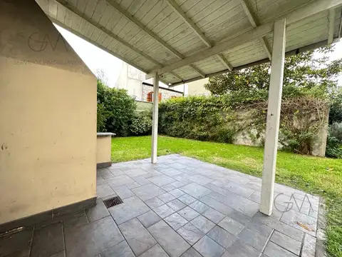 Casa en Alquiler al Oeste