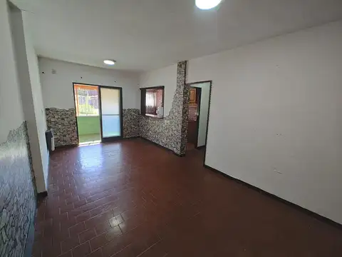 Departamento en Isidro Casanova