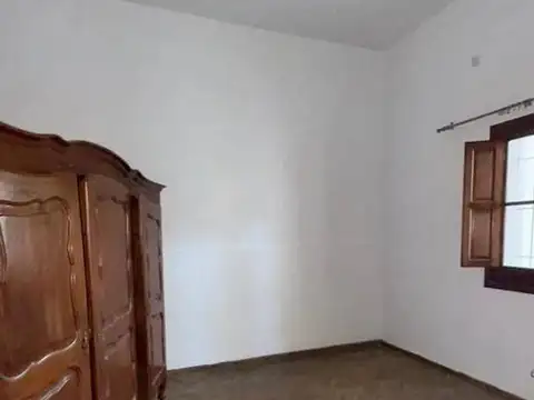 VENDO. Casa en calle Entre Ríos. Concordia, ER.