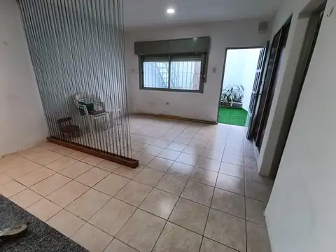 Depto Tipo Casa Monoambiente con 1 baño