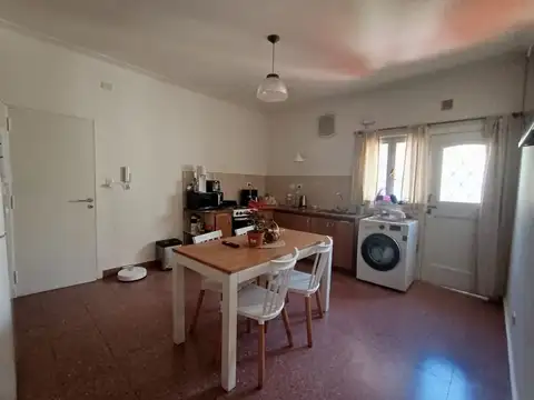 Depto Tipo Casa en Venta 61 años