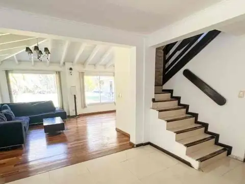 Casa en Venta de 5 dormitorios