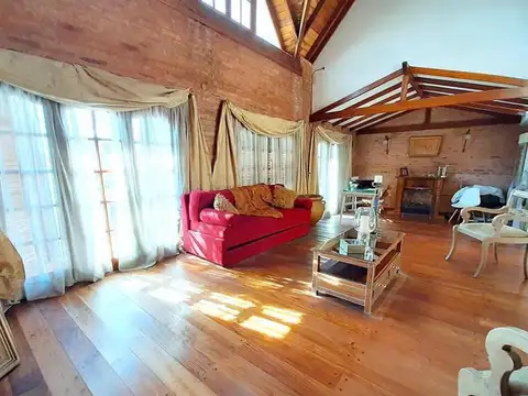 Casa en Venta de 4 dormitorios