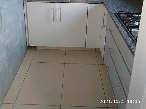 Depto Tipo Casa en Alquiler de 1 dormitorio