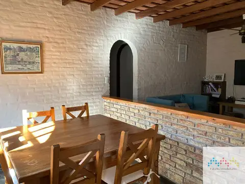 Casa en Venta en Banfield, USD 190.000