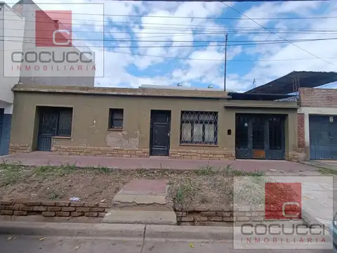 COCUCCI INMOBILIARIA VENDE casa en Godoy Cruz