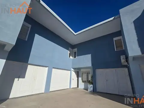 Depto Tipo Casa en Venta de 3 dormitorios