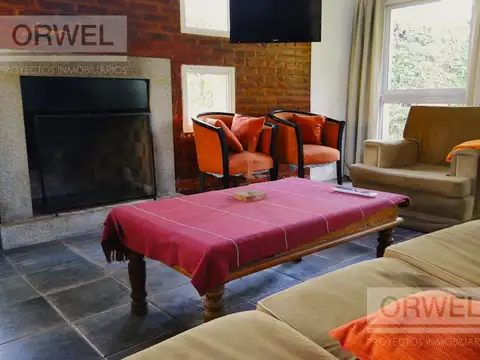 Casa en Alquiler al Este