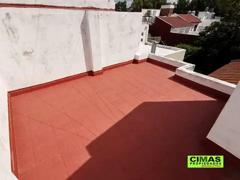 PH 3 AMB. 1º PISO CON PATIO Y TERRAZA  SIN EXPENSAS  UNICO