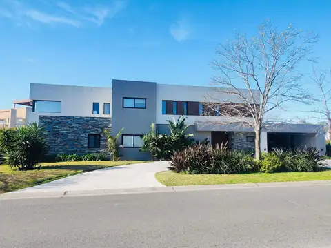 Casa en Venta - Barrio San Francisco - Villanueva