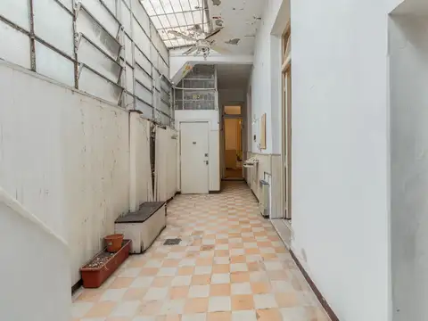 Depto Tipo Casa en Venta 75 años