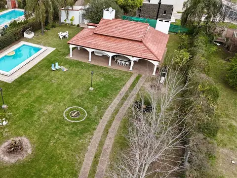 Quinta en Barrio Brigadier López