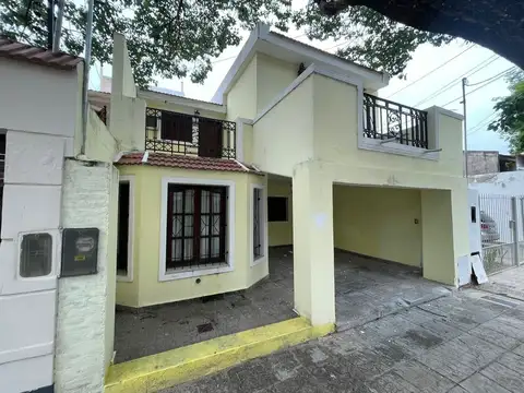 Los Olivos 100